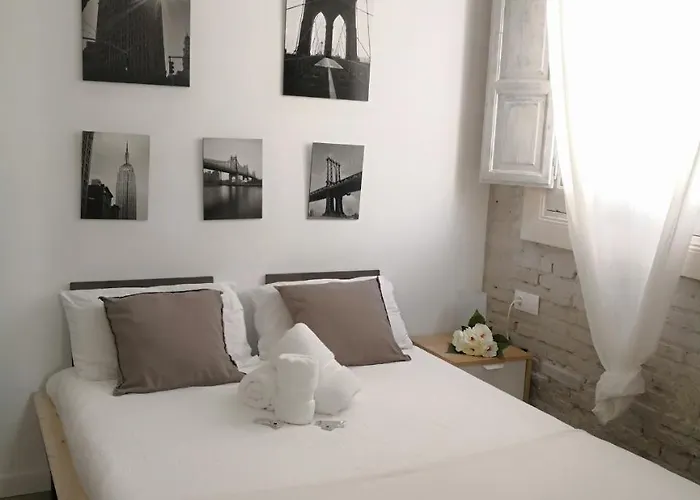 Suites By Eric Olsan