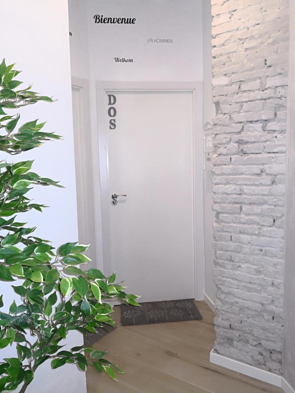 By Eric Olsan Apartment *